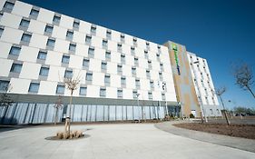 Holiday Inn Express Aberdeen Airport